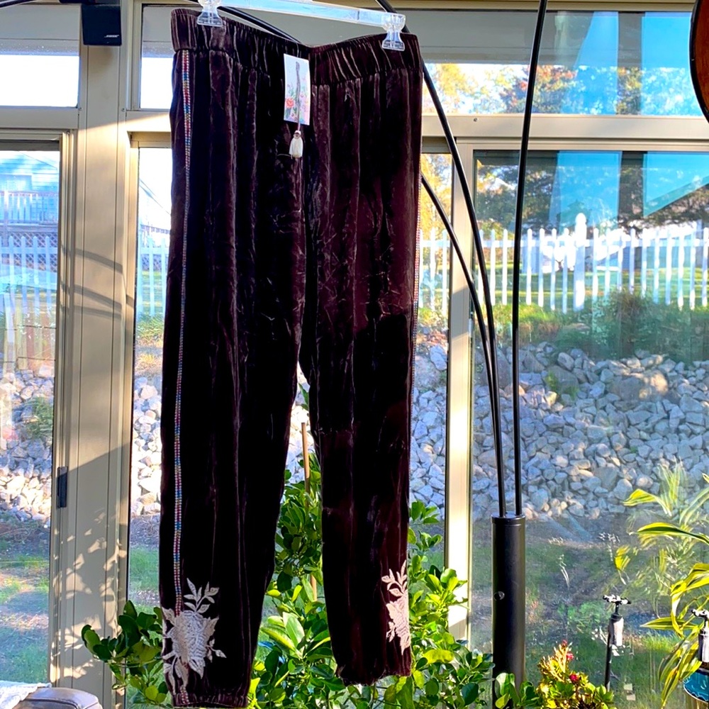 Brand new with tags Johnny Was pants